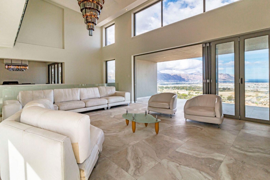 7 Bedroom Property for Sale in Fairhaven Country Estate Western Cape